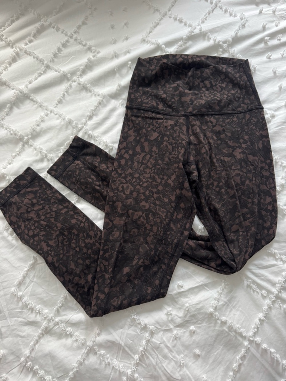 Lululemon-Dark Brown Camo-Print High Waist Leggings